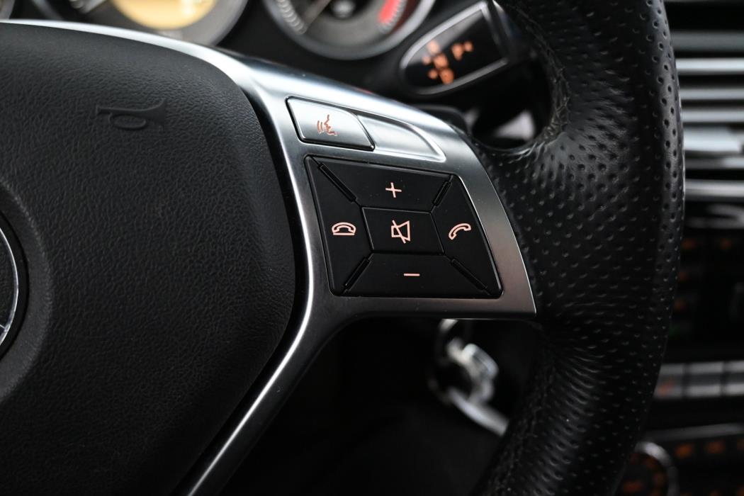 MERCEDES-BENZ CLS 2012