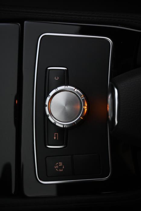 MERCEDES-BENZ CLS 2012
