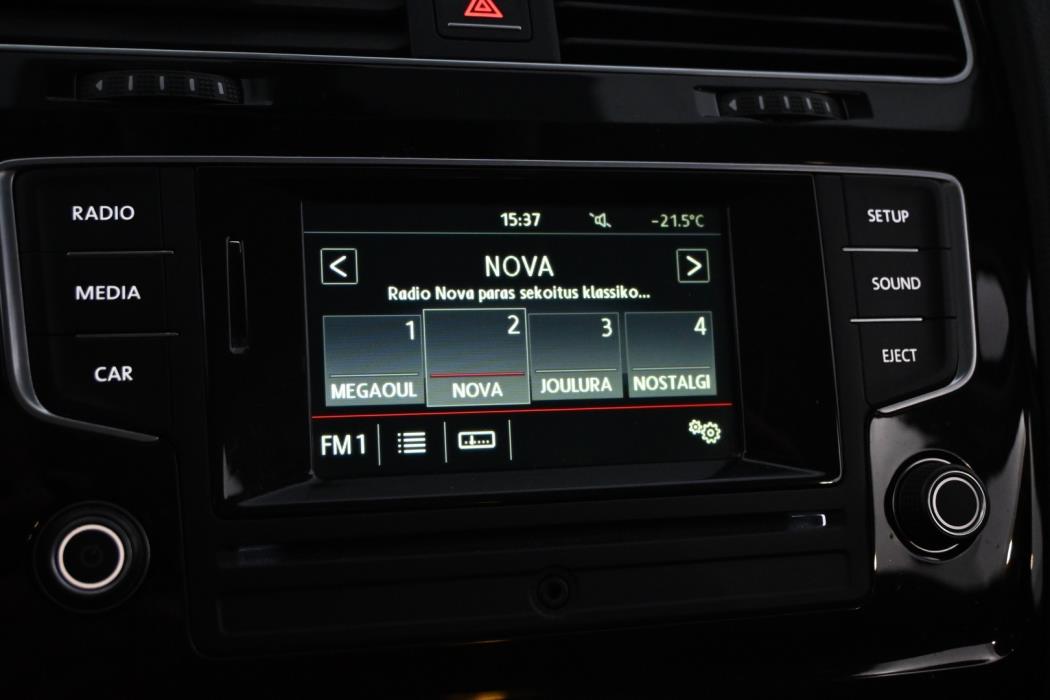 VOLKSWAGEN Golf 2013