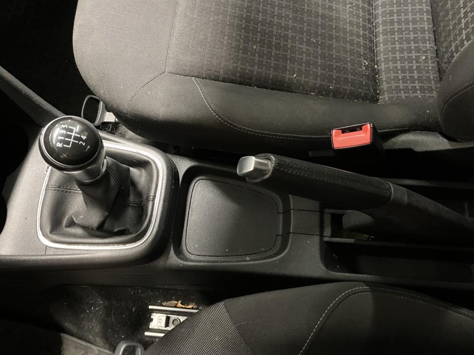 VOLKSWAGEN Polo 2017