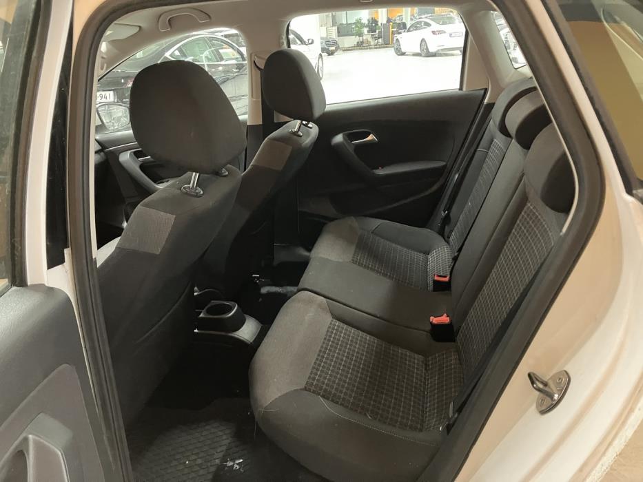 VOLKSWAGEN Polo 2017