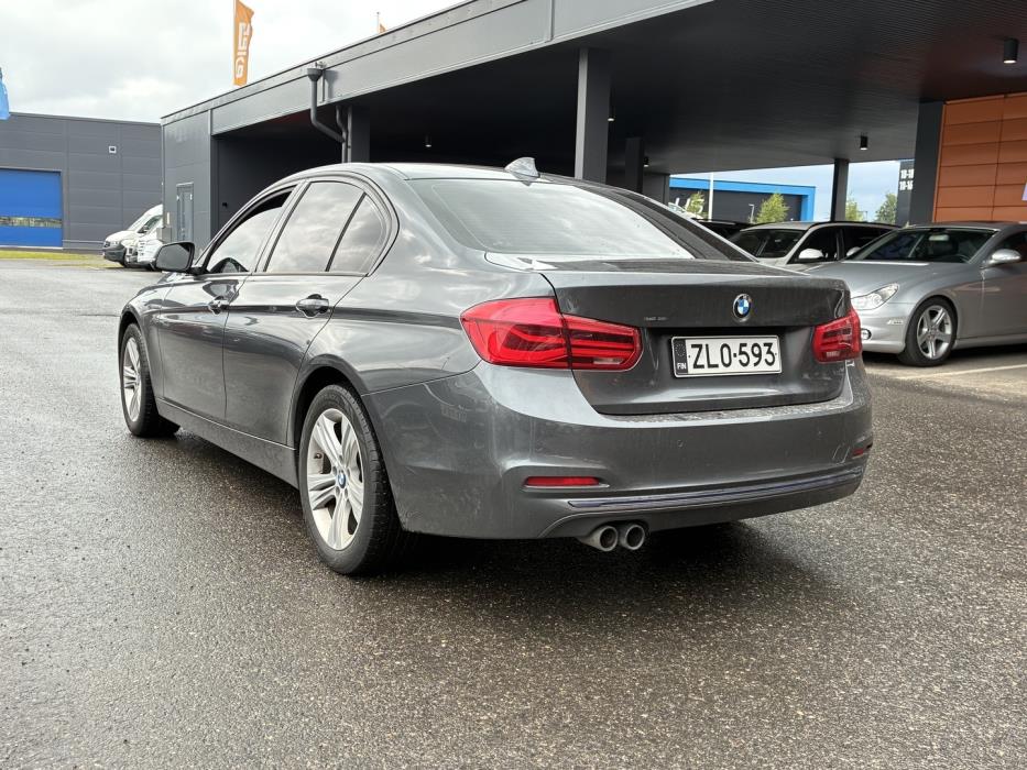 BMW 320 2017