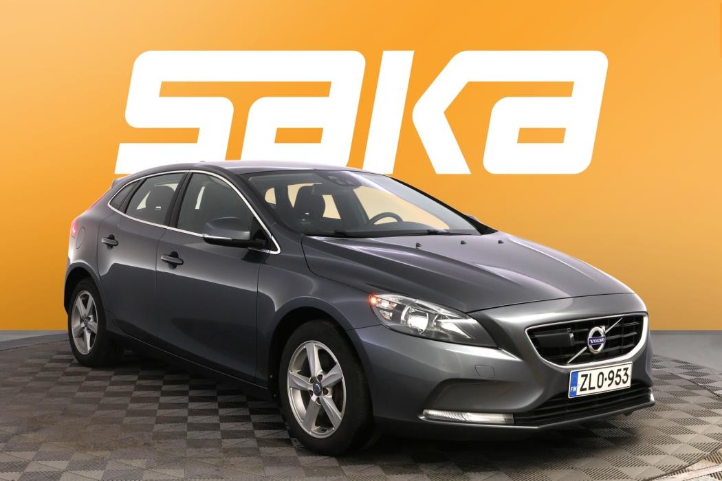 VOLVO V40 2013