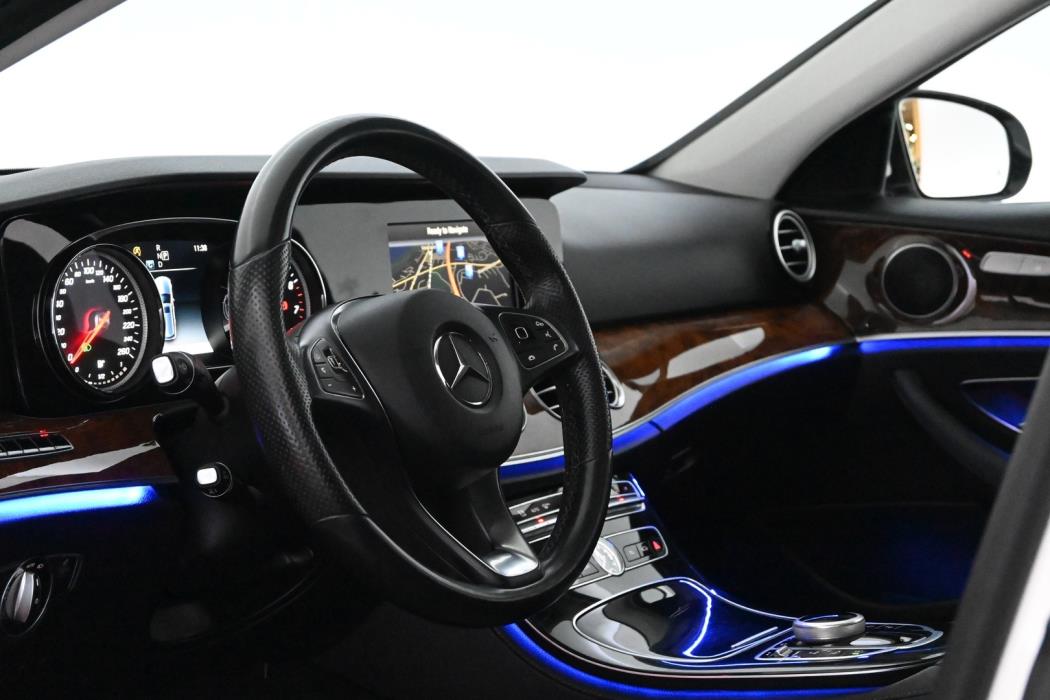 MERCEDES-BENZ E 2017