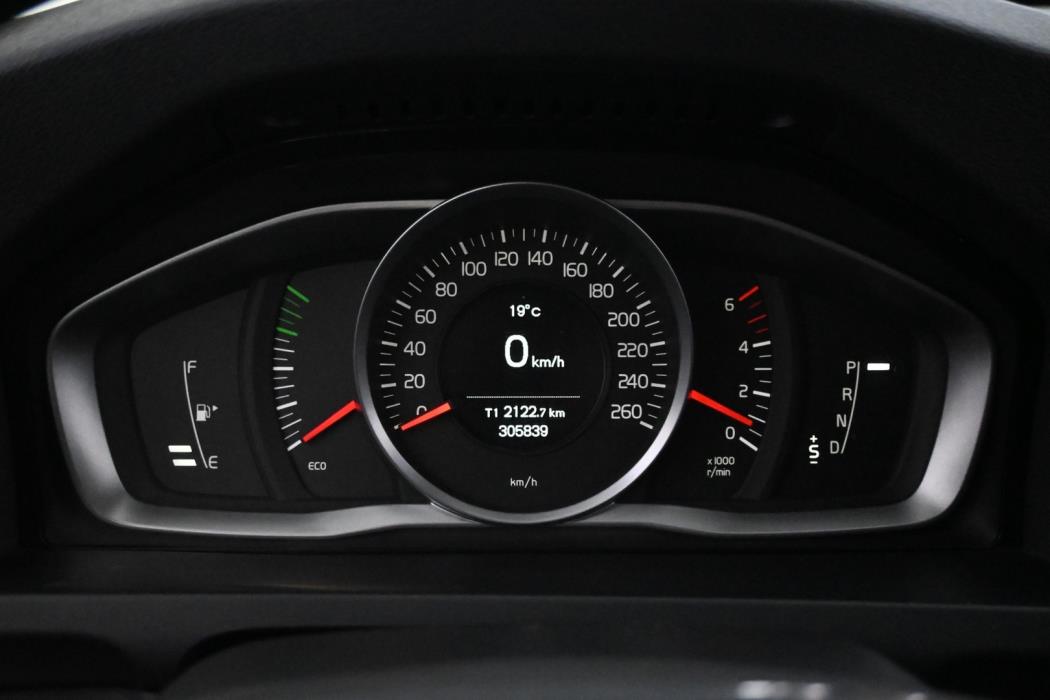 VOLVO V60 2014