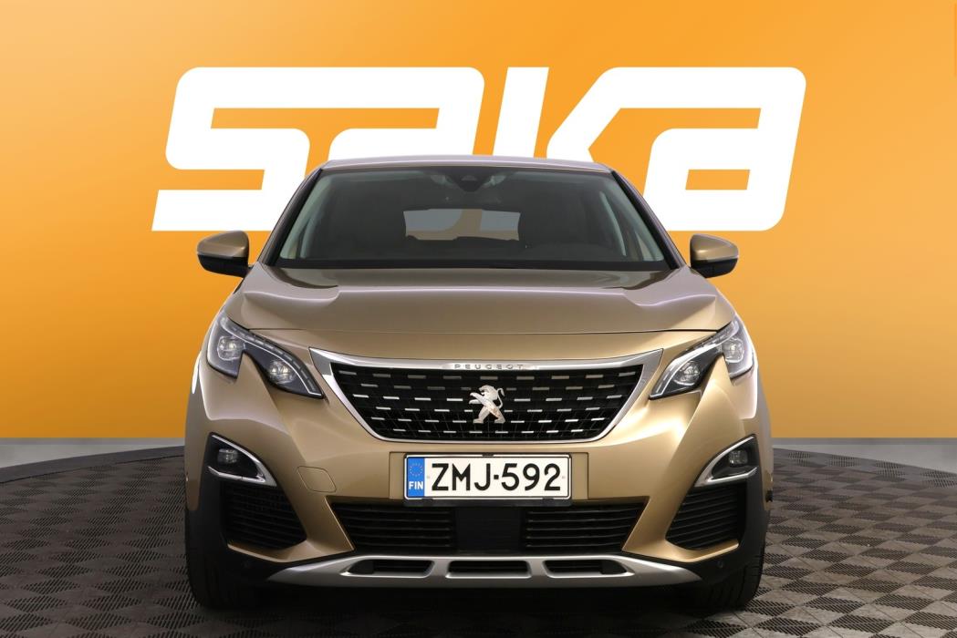 PEUGEOT 3008 2018