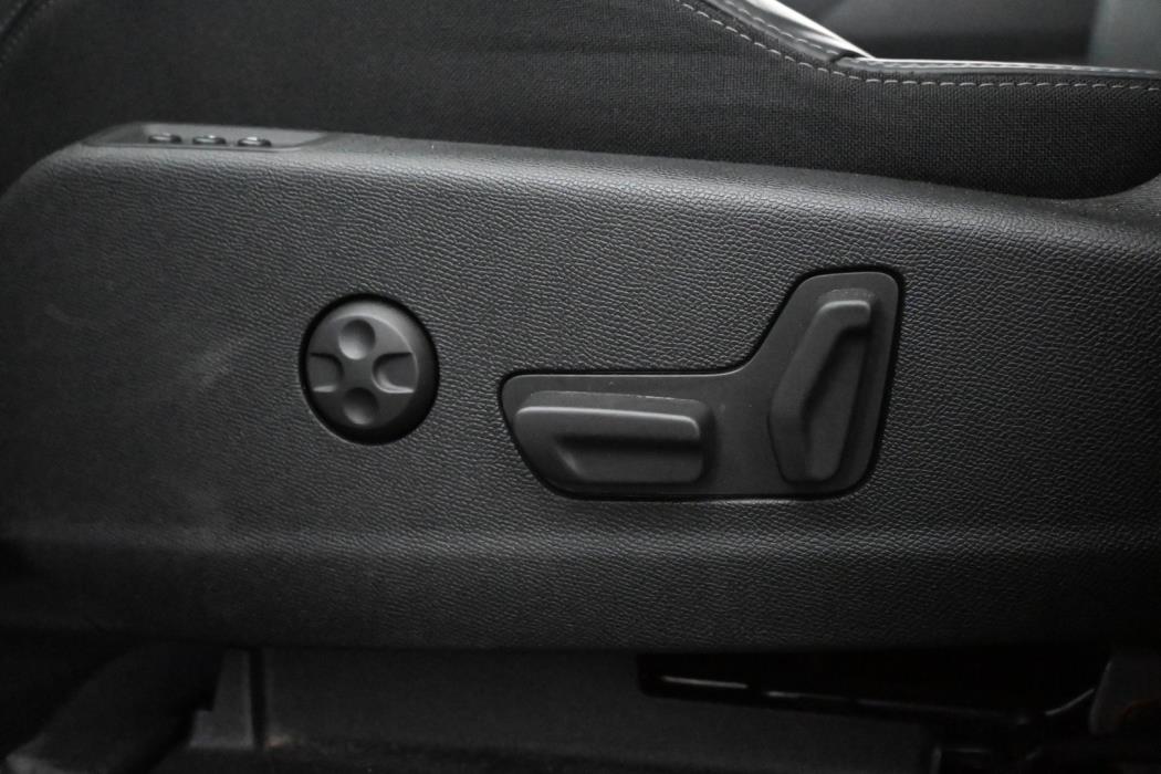 PEUGEOT 3008 2018