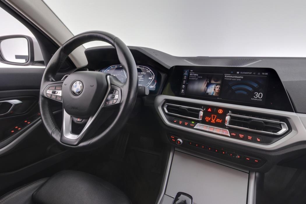BMW 320 2019