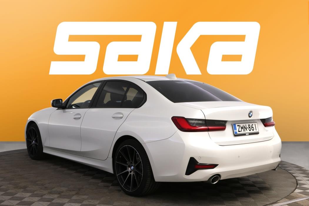 BMW 320 2019