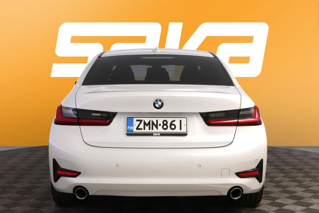 BMW 320 2019