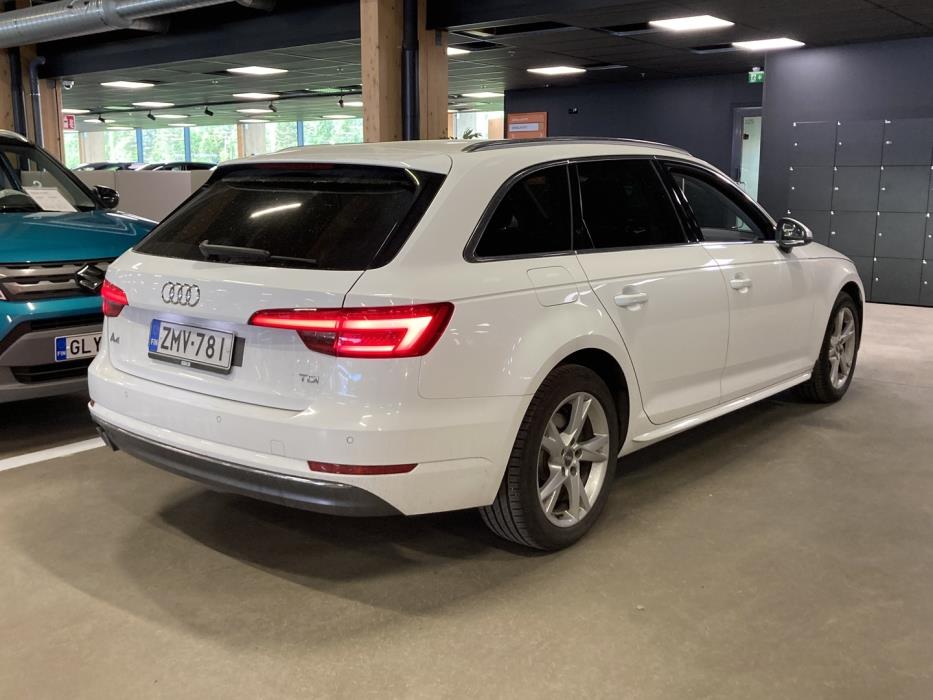 AUDI A4 2016