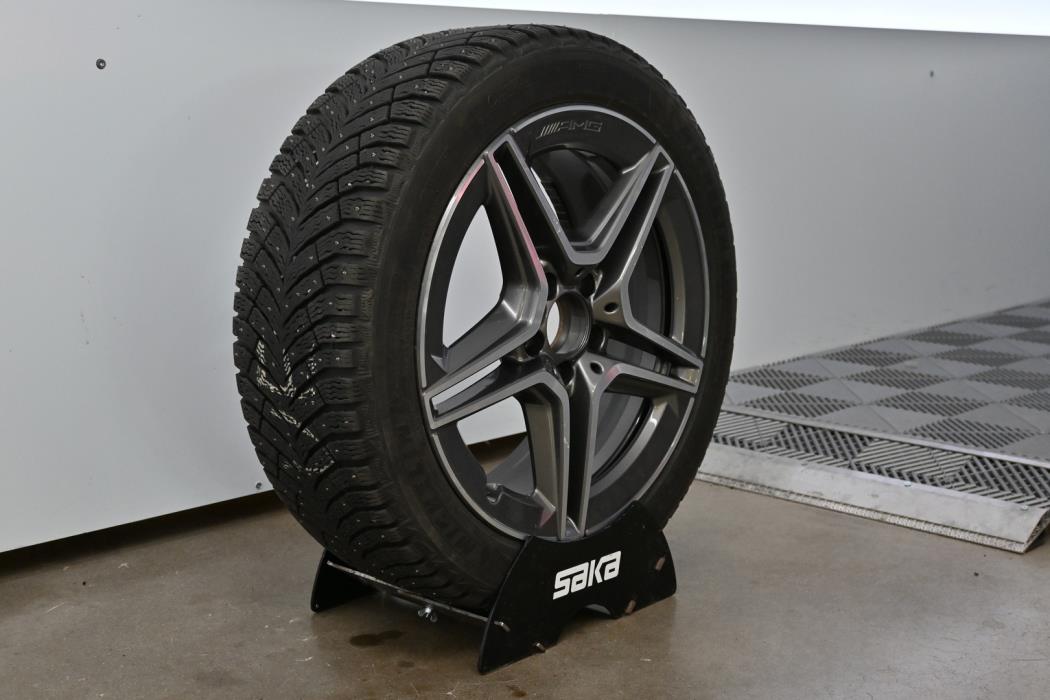 MERCEDES-BENZ C 2020