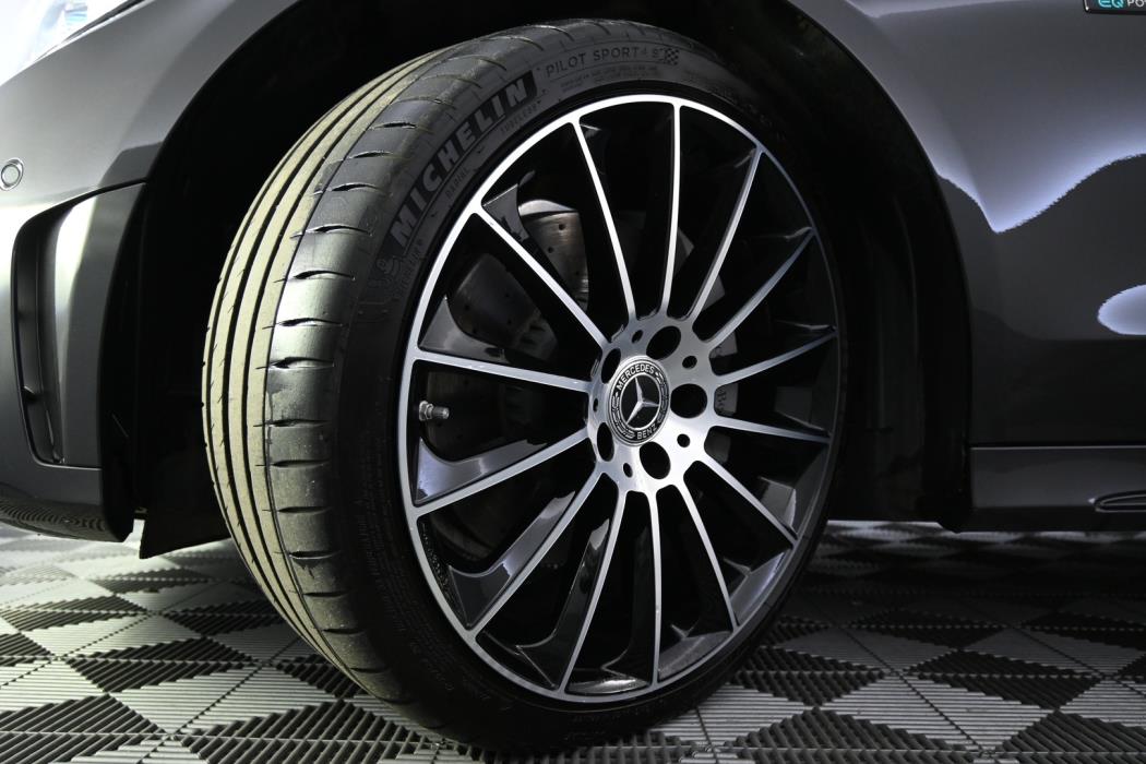 MERCEDES-BENZ C 2020