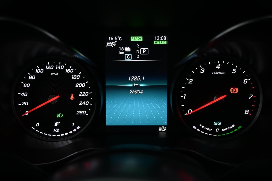 MERCEDES-BENZ C 2020