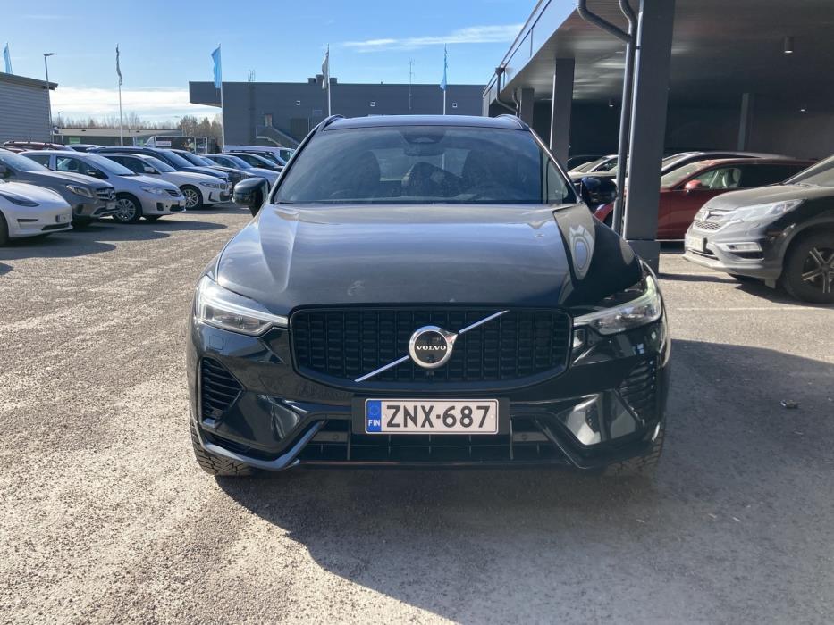VOLVO XC60 2022