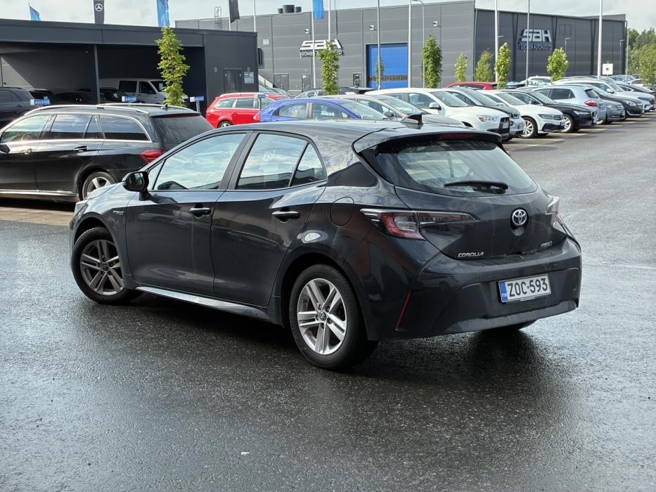 TOYOTA Corolla 2022