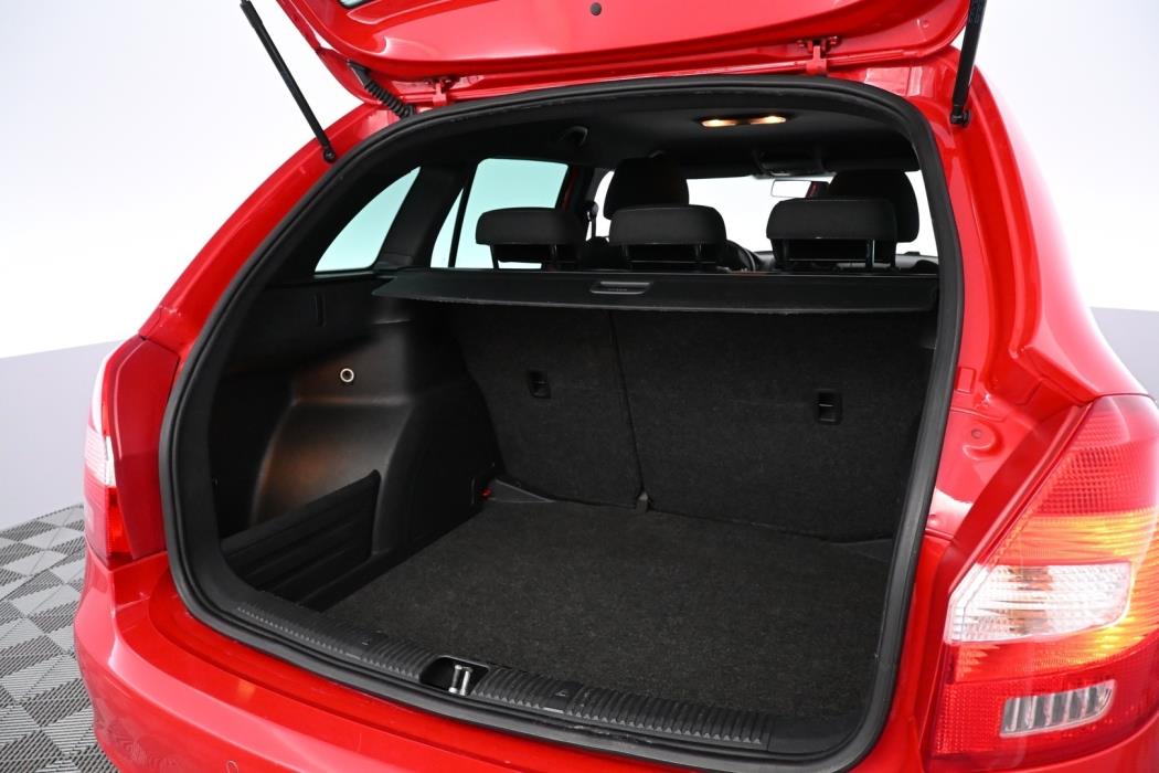 SKODA Fabia 2014