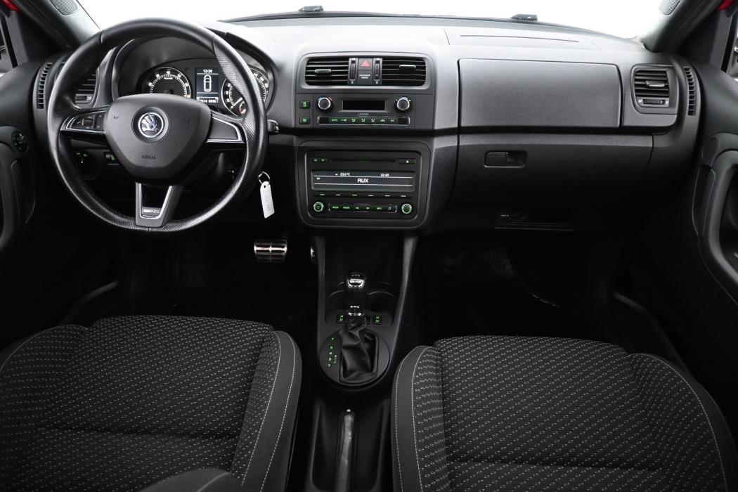 SKODA Fabia 2014