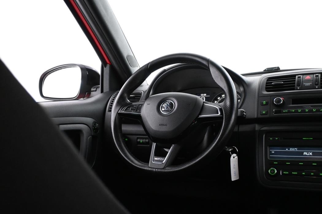 SKODA Fabia 2014
