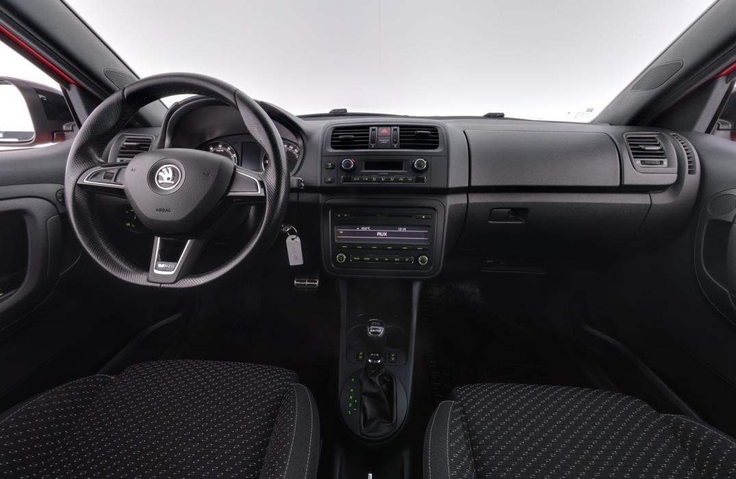 SKODA Fabia 2014
