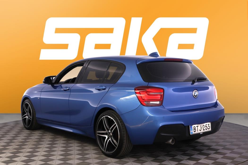 BMW 118 2015