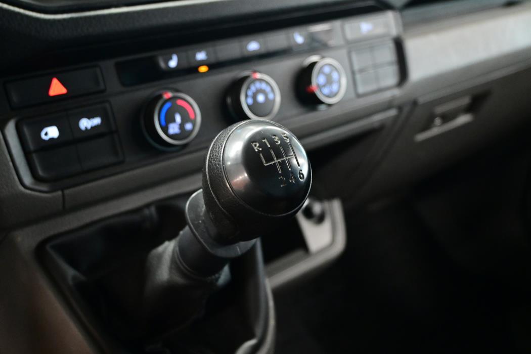 VOLKSWAGEN Crafter 2020