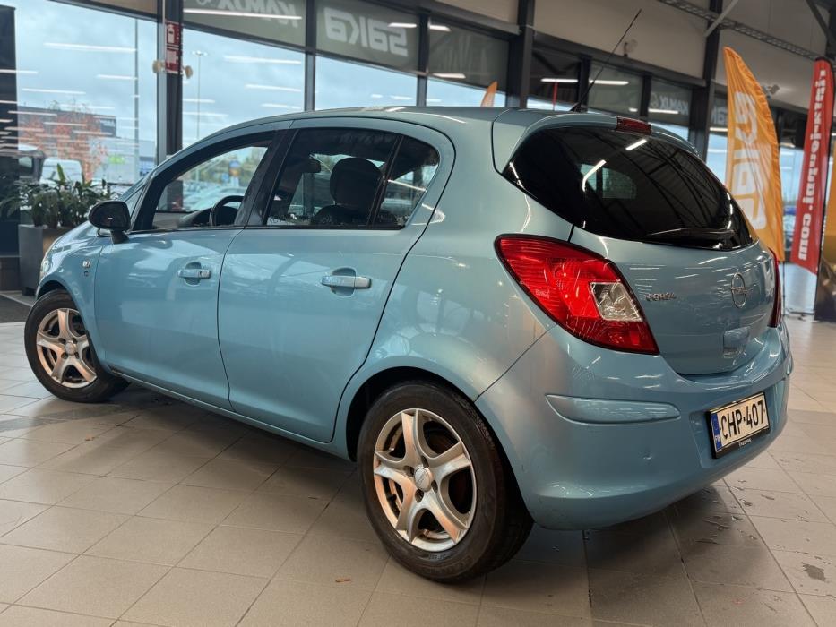 OPEL Corsa 2010