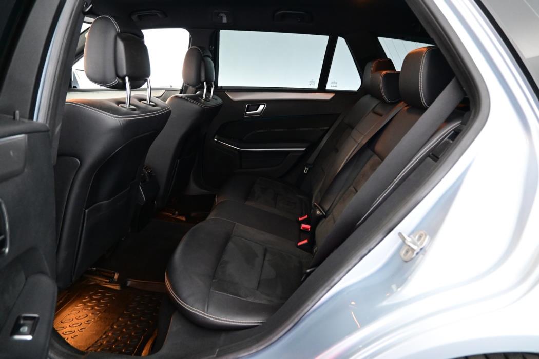 MERCEDES-BENZ E 2013