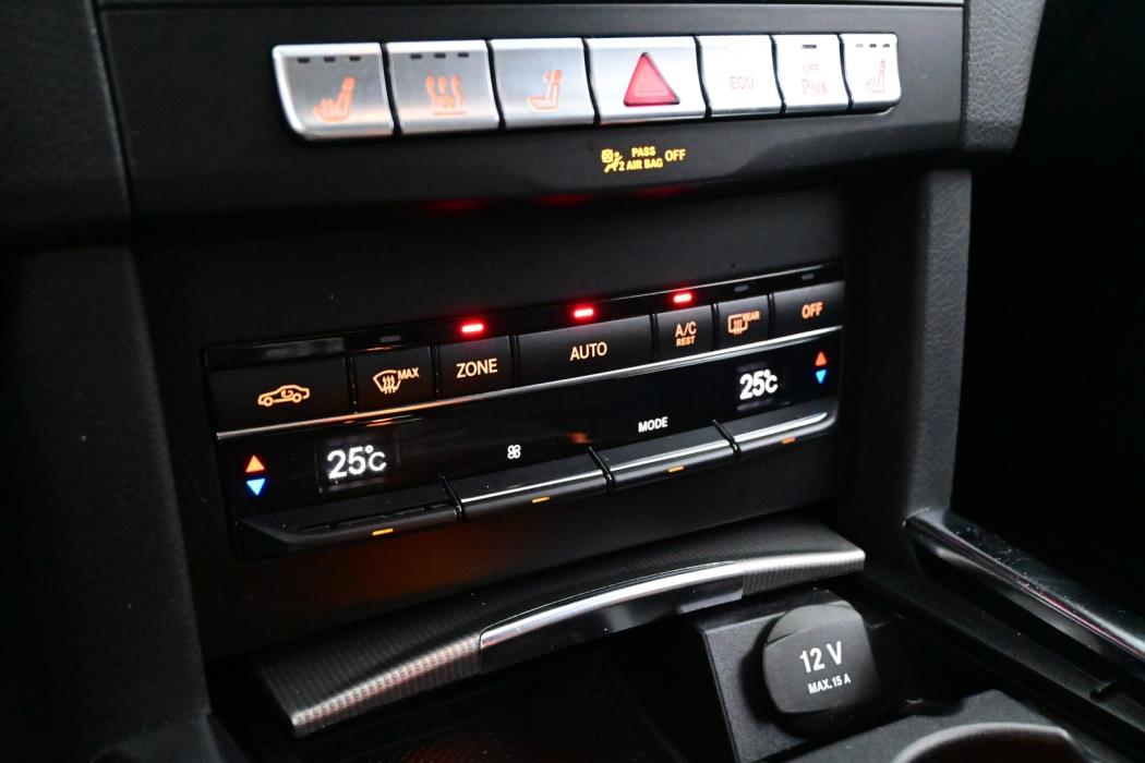 MERCEDES-BENZ E 2013