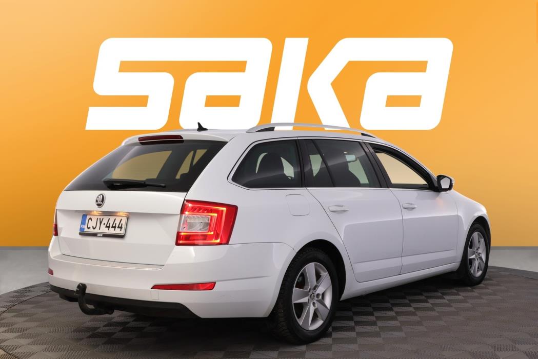 SKODA Octavia 2015