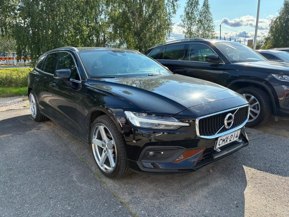 VOLVO V60 2020
