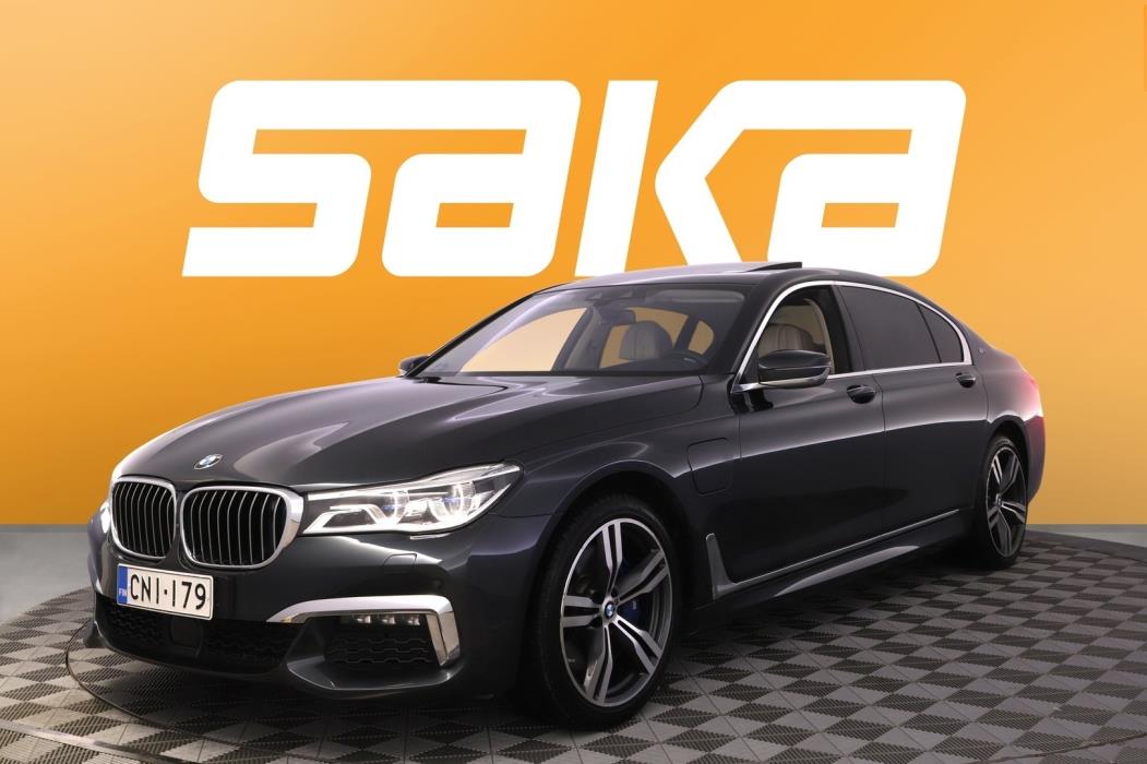 BMW 740 2018