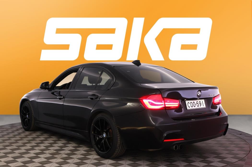 BMW 330 2016