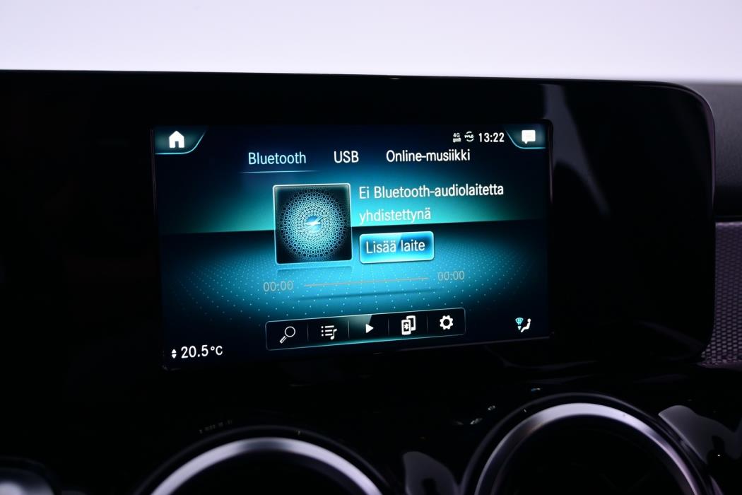 MERCEDES-BENZ GLB 2021