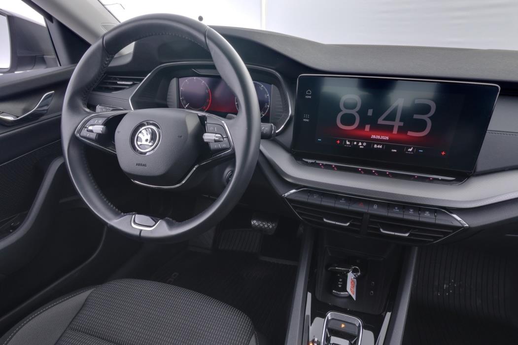 SKODA Octavia 2024