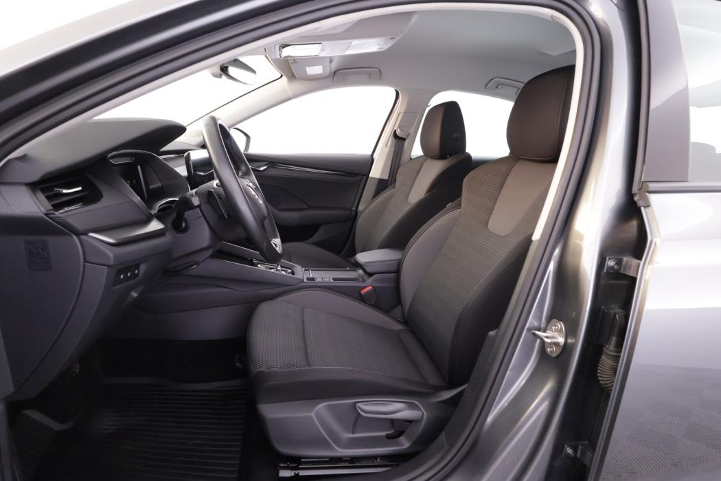 SKODA Octavia 2024