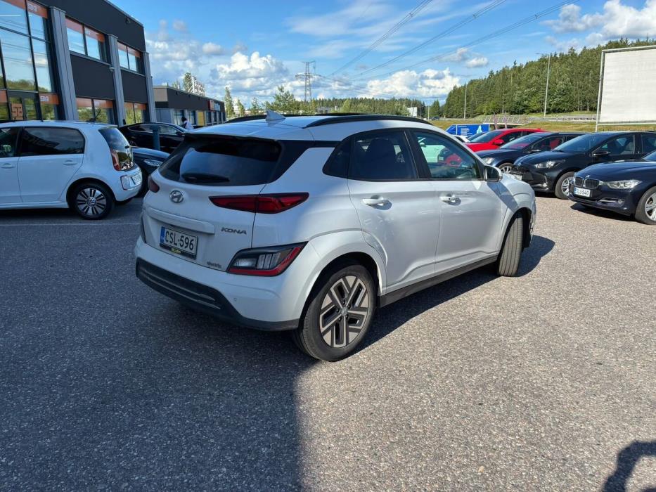 HYUNDAI KONA 2021