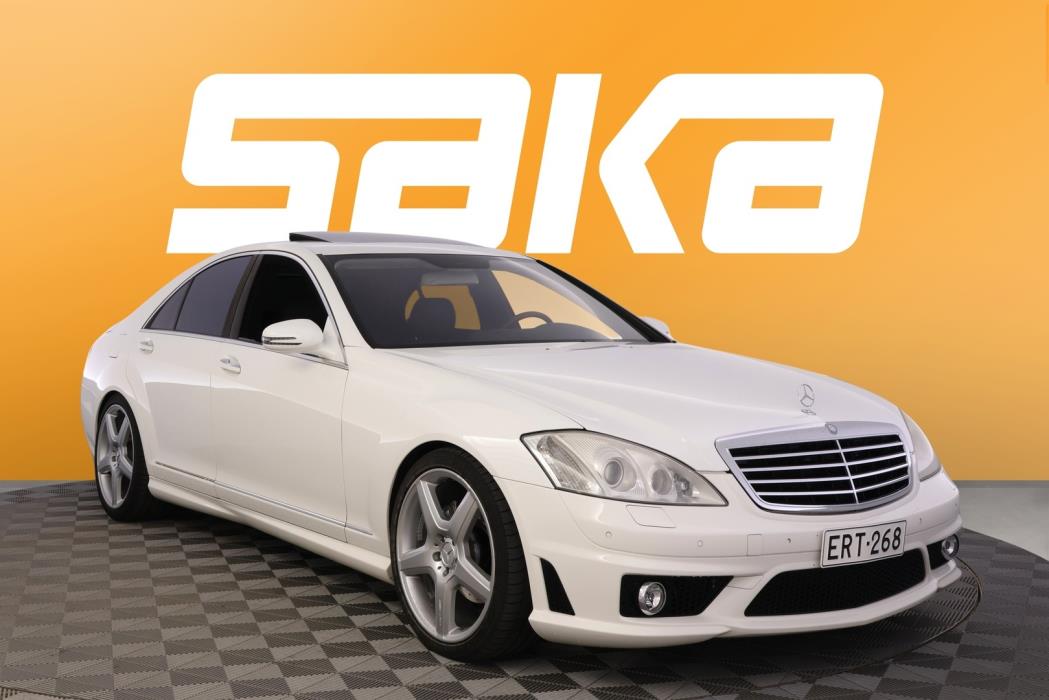 MERCEDES-BENZ S 2005