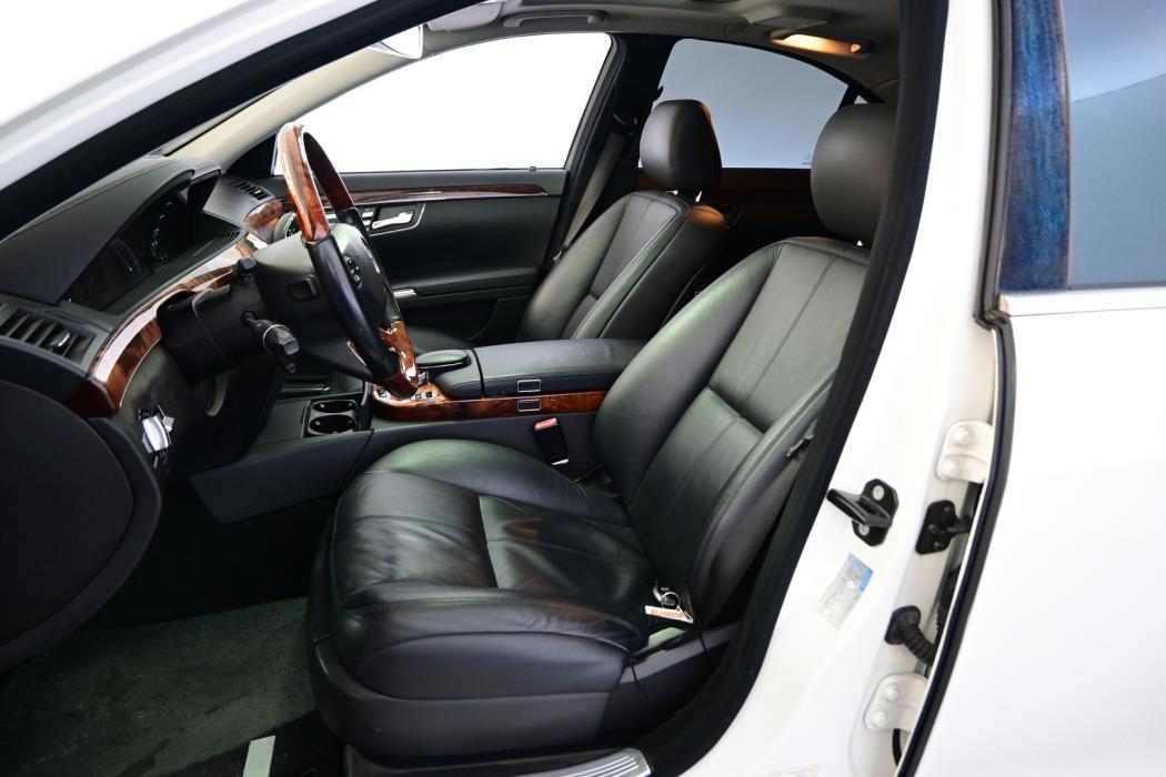 MERCEDES-BENZ S 2005