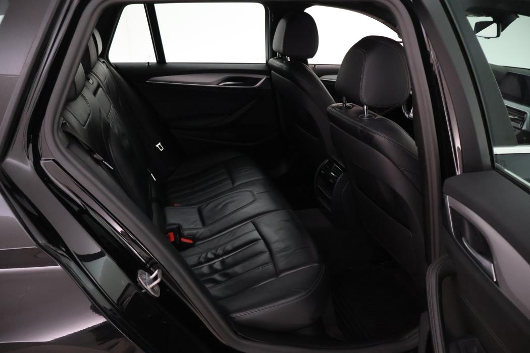 BMW 518 2020