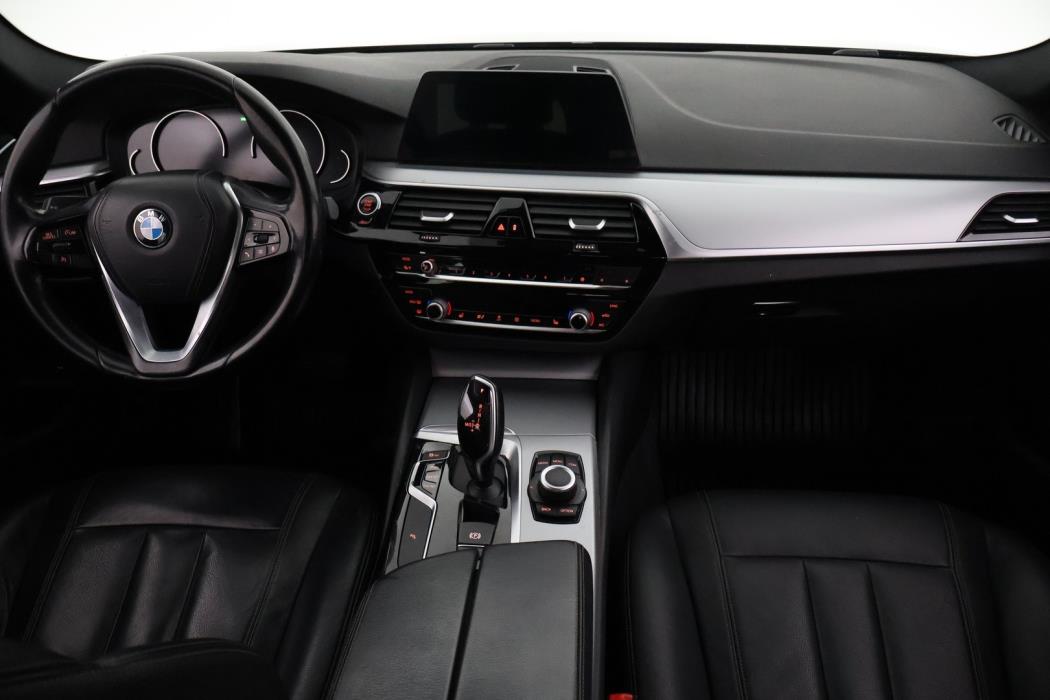 BMW 518 2020
