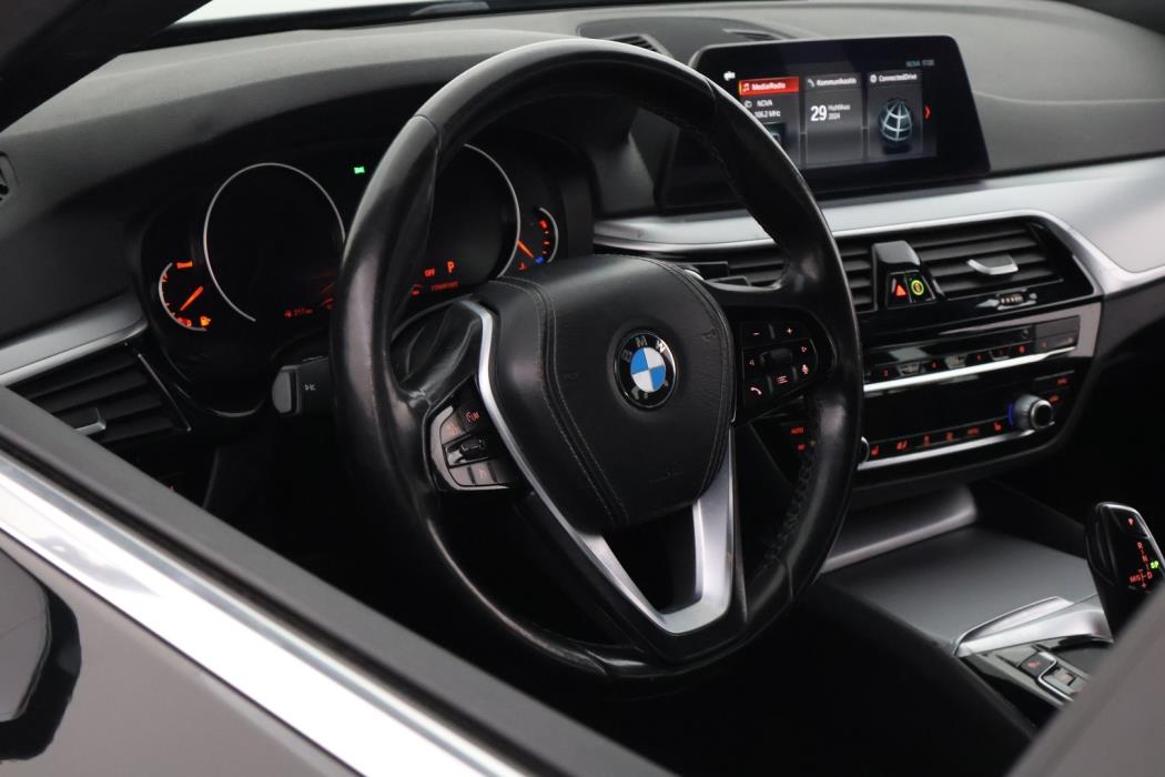 BMW 518 2020
