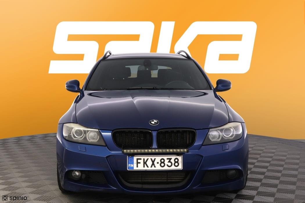 BMW 320 2009
