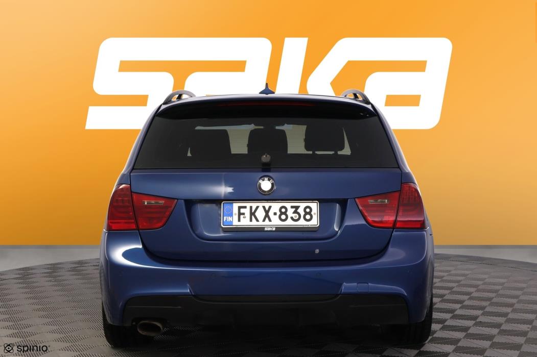 BMW 320 2009