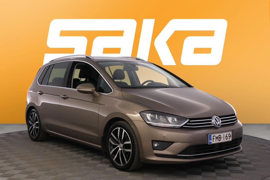 VOLKSWAGEN Golf Sportsvan 2016