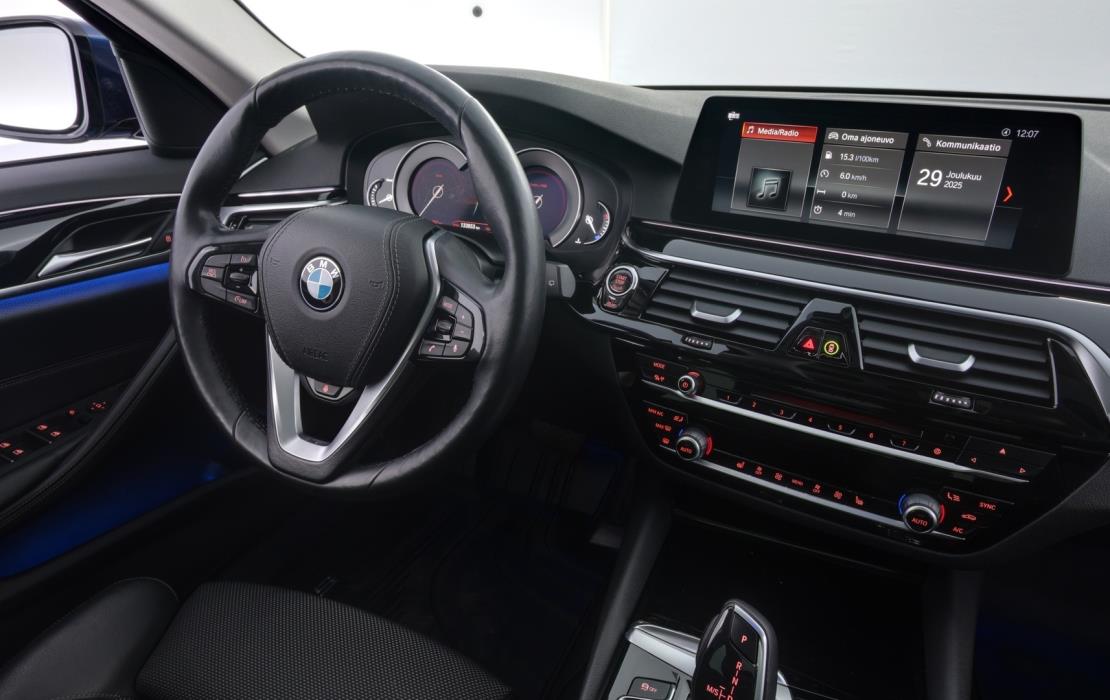 BMW 520 2018