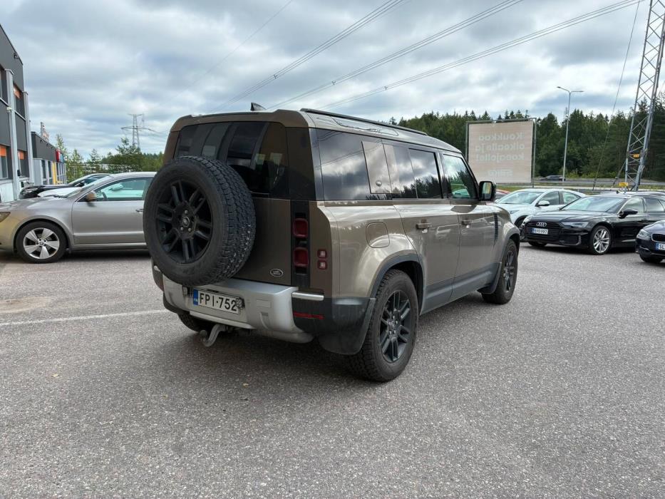 LAND ROVER Defender 2022