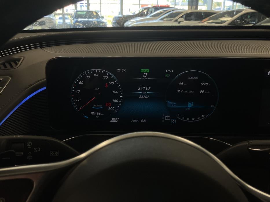 MERCEDES-BENZ EQC 2021