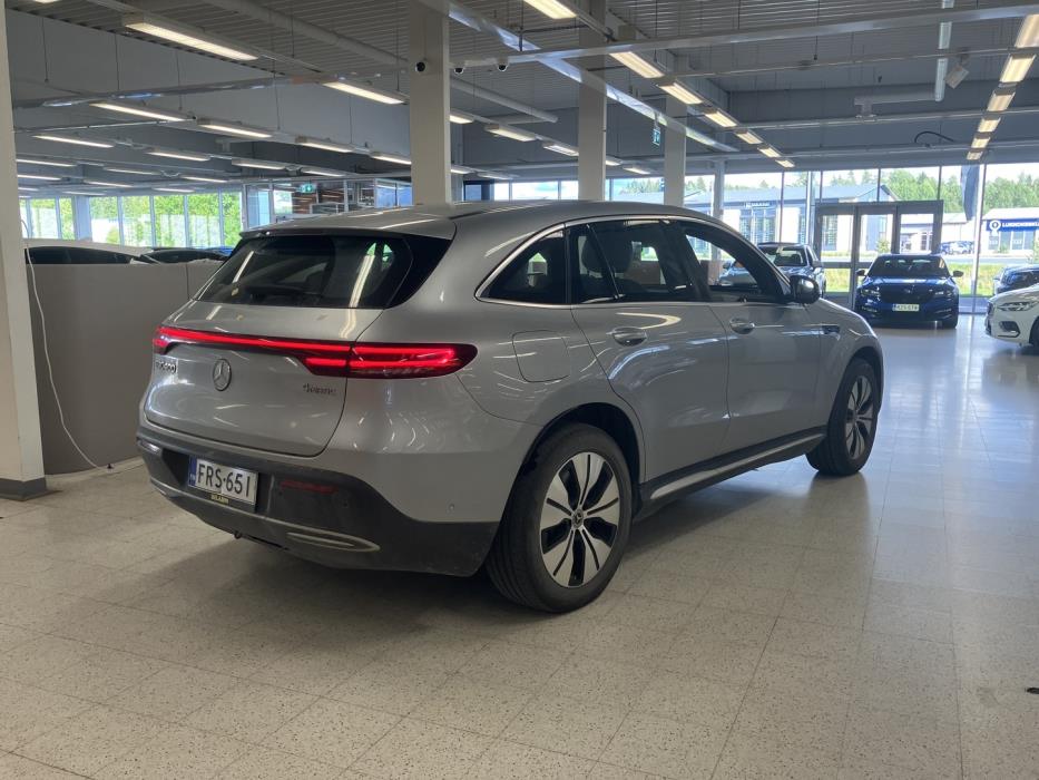 MERCEDES-BENZ EQC 2021