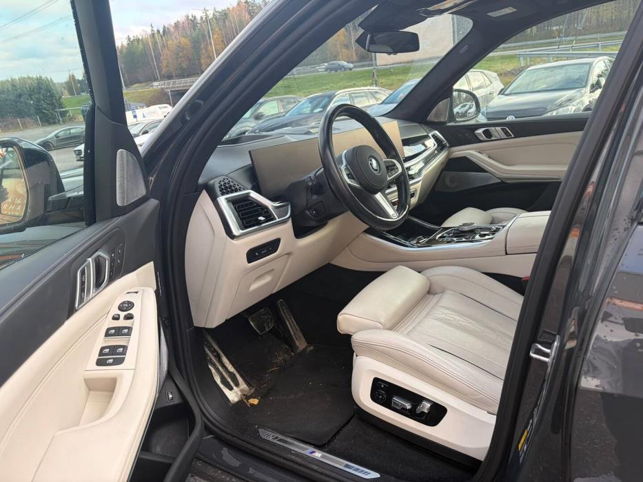 BMW X5 2023
